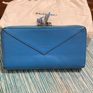 Balenciaga Women’s Leather Papier Continental Lagoon Wallet